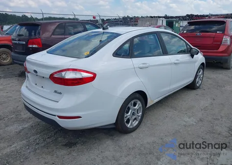 2015 Ford Fiesta Se z USA, uszkodzony, nr VIN 3FADP4BJ1FM160782